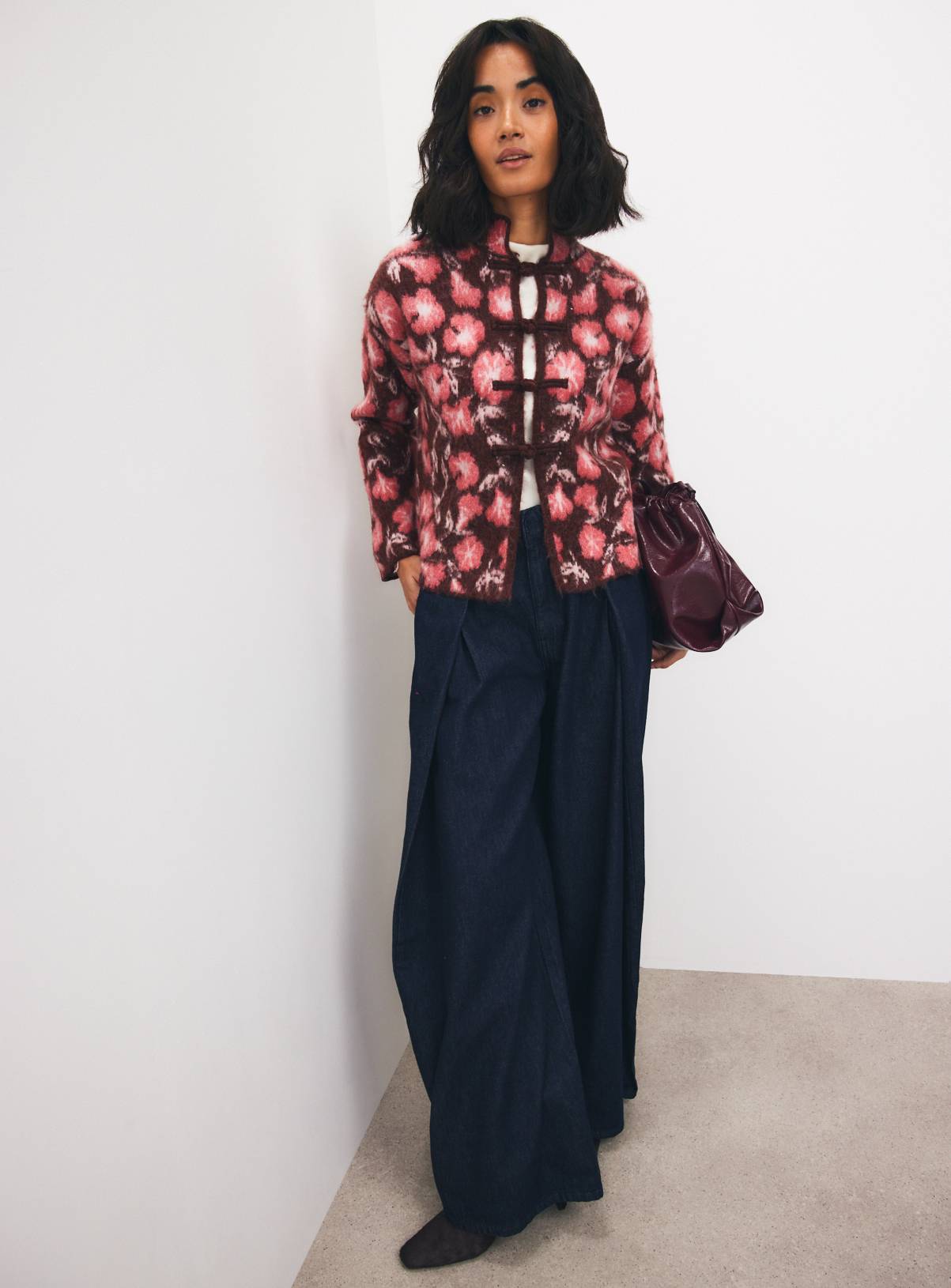 Floral Frogging Cardigan XL - Image 2